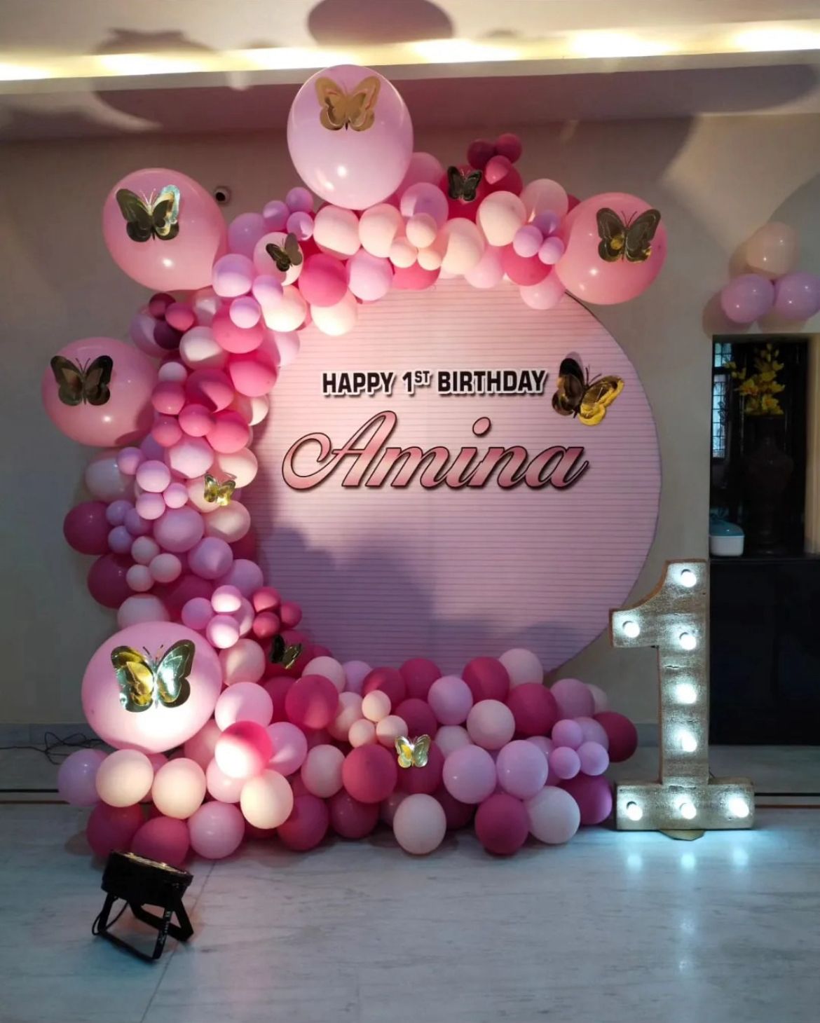 First Birthday Balloon Decoration